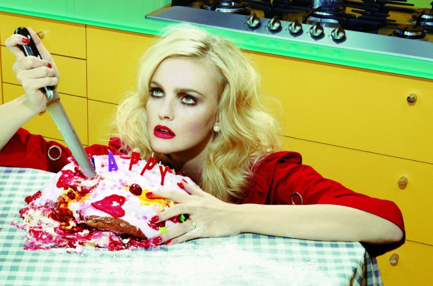 Siga o link –> Fotografia de moda como análise social